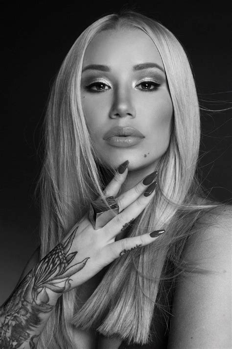 STARTED - Iggy Azalea - LETRAS.COM