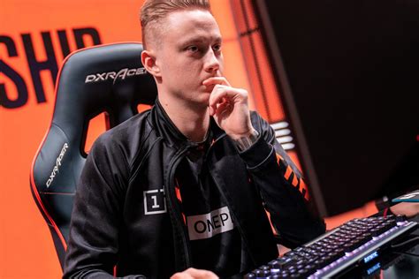 LoL Player Martin "Rekkles" Larsson To Chang Roles In Offseason