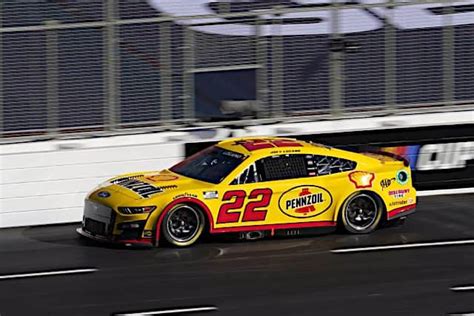 Joey Logano Wins NASCAR's Inaugural Busch Light Clash at L.A. Coliseum