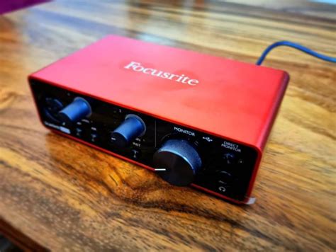 Focusrite Scarlett Solo vs 2i2: Two smallest Scarlett items