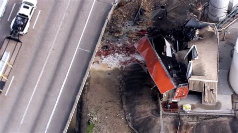 18-wheeler flies off bridge in east Houston; driver killed | khou.com