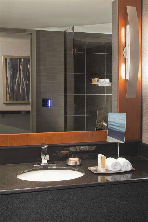 Grand Hyatt DFW Rooms: Pictures & Reviews - Tripadvisor