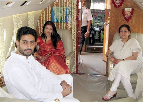 * AishwarYa Rai Wedding Pictures * ~ Dulha & Dulhan