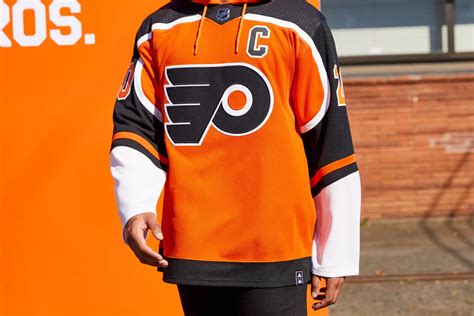 NHL, Flyers Unveil Reverse Retro Jerseys