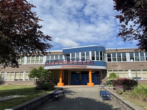 Girls in STEM Career Fair Panel at Rainier Beach High School | IGNITE ...