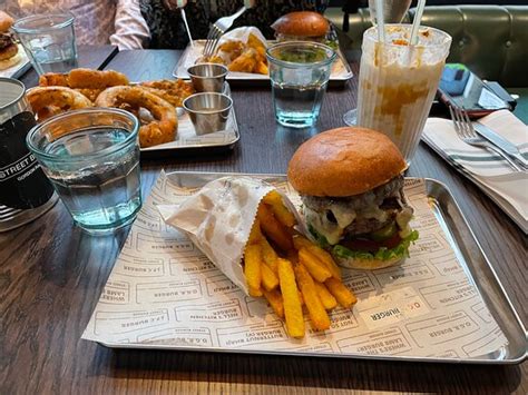 STREET BURGER GORDON RAMSAY, London - City of London - Restaurant ...