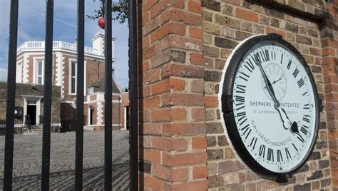 What is Greenwich Mean Time (GMT) - and why does it matter? | Royal ...