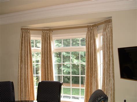 Best Curtain Rods for Bay Windows – HomesFeed