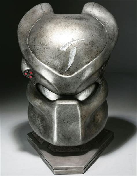 AVP Scar Predator 1:1 Scale Life-Size Mask Figurines & Statues ...