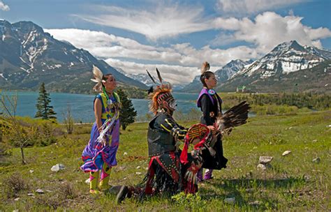 Travel in the Footsteps of Canada’s Indigenous Peoples - Everything Zoomer