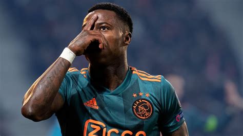 Quincy Promes | The Mask | Goals, Skills and Assists | 2019/20 | Ajax ...