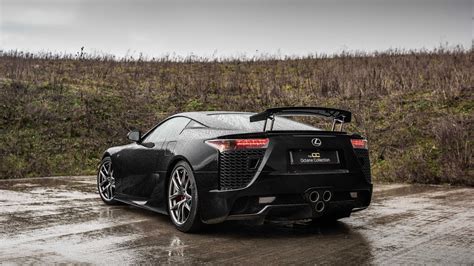 Lexus LFA Driven - V10 Sound at 9400 RPM | The Octane Collection - YouTube