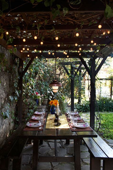 In the Little Yellow House: Pergola Ideas: Vines for Spring