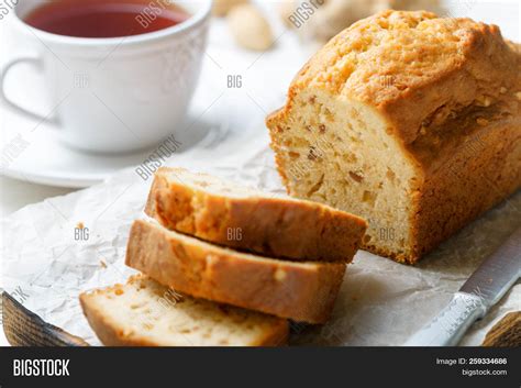 Sliced Pound Cake Image & Photo (Free Trial) | Bigstock