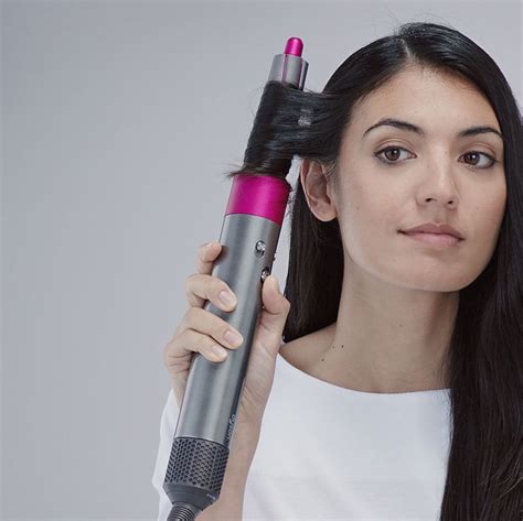 WHY THE DYSON AIRWRAP STYLER ISN'T SCARY TO USE - Beautygeeks