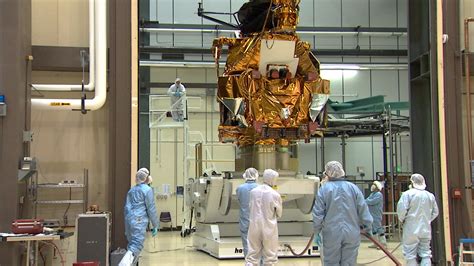 Assembling Mars Reconnaissance Orbiter – NASA Mars Exploration