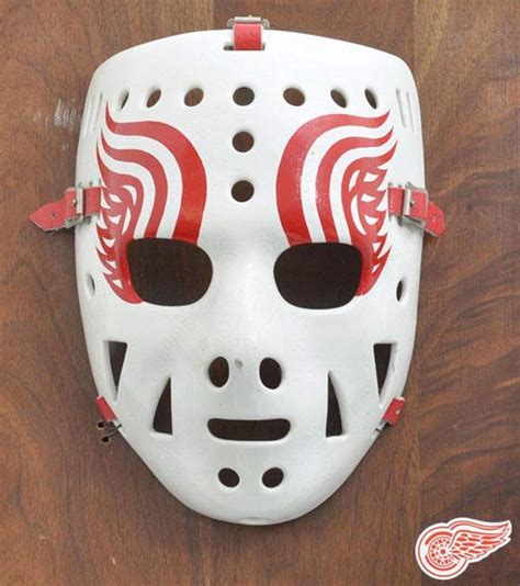 Hockey's goalie mask saved face and grew into work of art