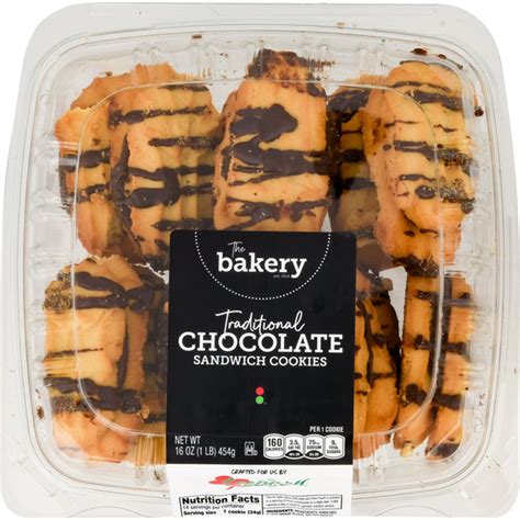 Save on Stop & Shop The Bakery Traditional Sandwich Cookies Chocolate ...