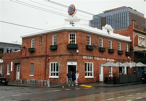 The Historic Robbie Burns Becomes Hotel Collingwood – The First Pub ...