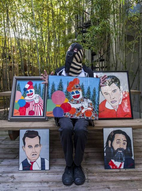 John Wayne Gacy's Paintings In 25 Disturbing Images