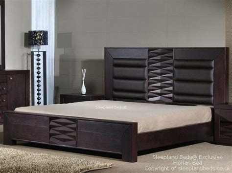 New fashioned and Latest Wooden bed designs | shesham wood bed designs ...