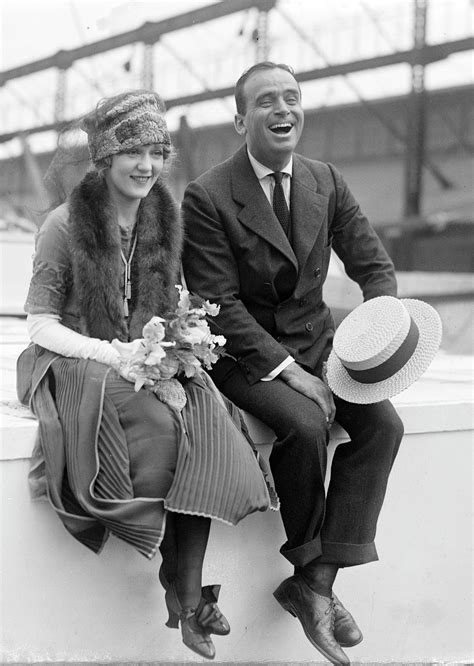 1920s in Western fashion - Wikipedia