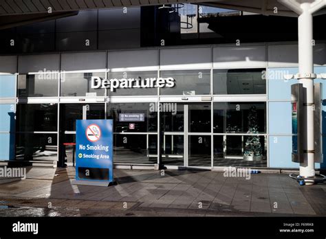 Birmingham Airport terminal building, entrance to Departures, UK Stock ...