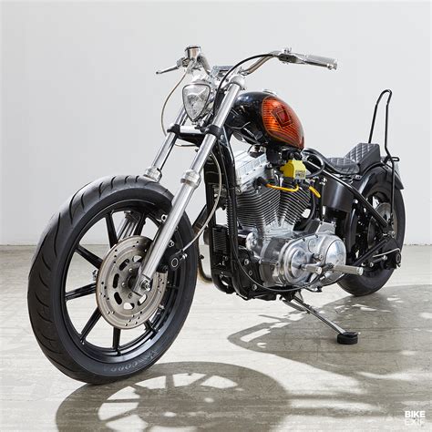 Harley Davidson Iron 883 Custom Bobber