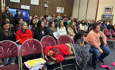 A Loud and Jam-Packed Special Pasadena School Board Meeting ...