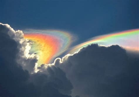 ΔS ≥ 0 | Clouds, Natural phenomena, Fire rainbow