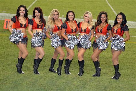 Tampa Bay Buccaneers Cheerleaders | Scrolller