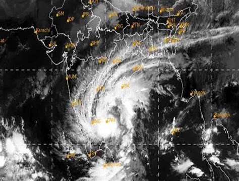 Cyclone Michaung: Red Alert Issued In The State | HydNow