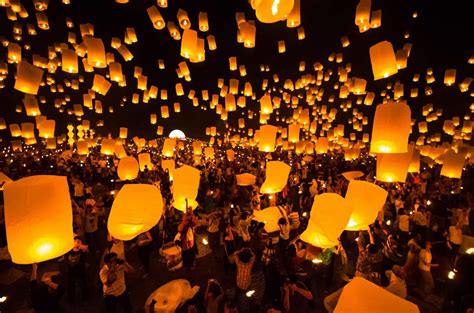 Loy Krathong - 2025 Festival of Lights Lantern Dates Chiang Mai, Thailand