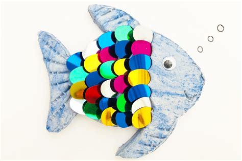 Rainbow Fish Craft | Fun Kids Crafts