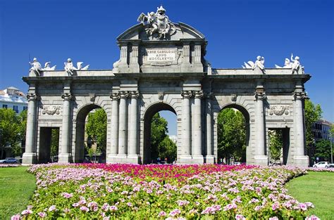 18 Top-Rated Tourist Attractions in Madrid | PlanetWare