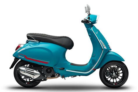 Vespa Primavera: snappy, agile, with 12 inch wheel rims