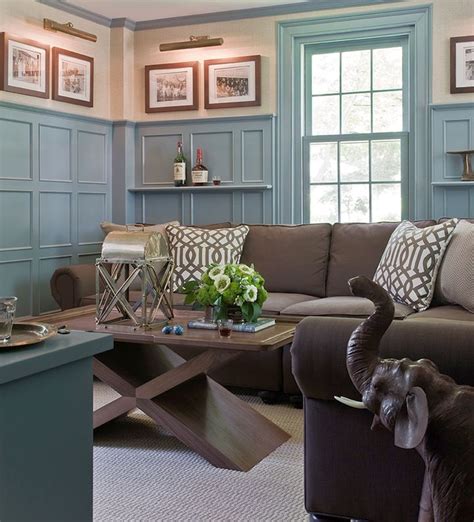 17 Pleasant Blue and Brown Living Room Designs