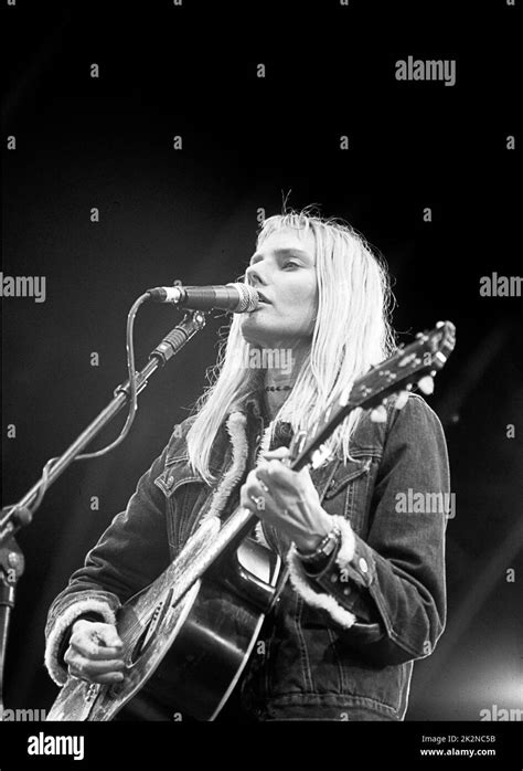 AIMEE MANN ; live in London, UK ; Credit : Mel Longhurst / Performing ...