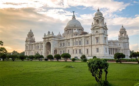 Victoria Memorial Kolkata - Timings, Entry Fees, Location, Facts