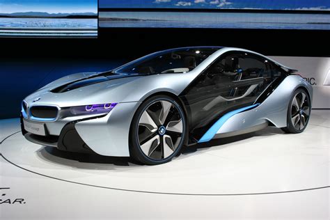 File:BMW i8 Concept IAA.jpg