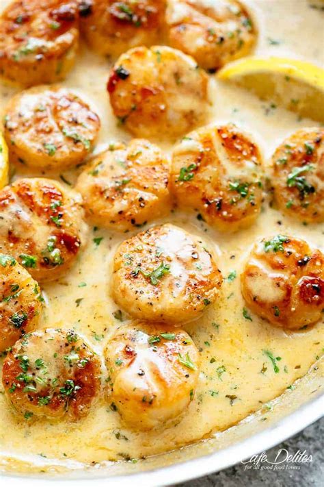 Creamy Garlic Scallops - Cafe Delites