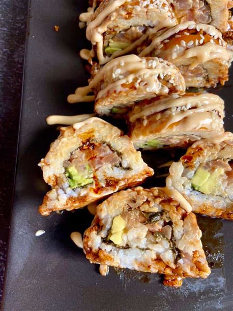 Spicy Tuna Sushi Roll - FlyPeachPie