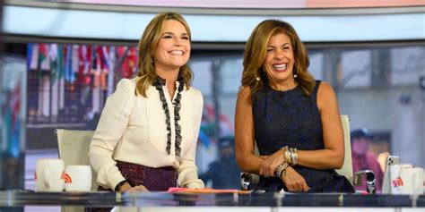 Savannah Guthrie and Hoda Kotb Share Their Favorite Celebrity ...