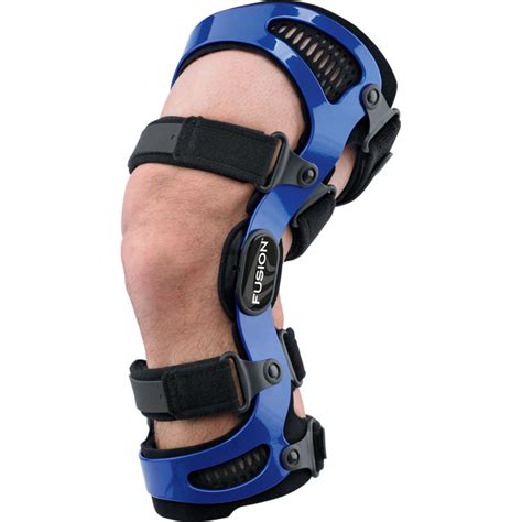 Breg Economy Hinged Knee Brace - medcom group