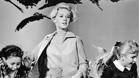 'The Birds' star Tippi Hedren says Alfred Hitchcock 'ruined' her career ...