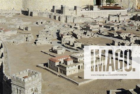 The Antonia fortress in the model of Jerusalem at the Israel Museum ...