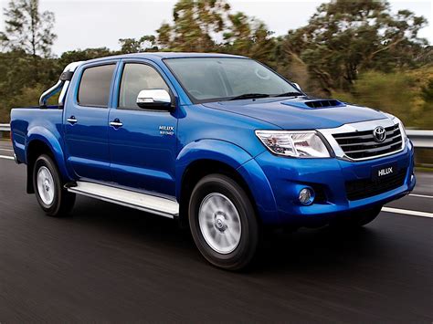 TOYOTA Hilux Double Cab specs - 2011, 2012, 2013, 2014, 2015 ...