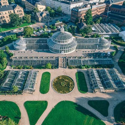 The Botanical Garden | Copenhagen, Botanical gardens, Garden landscape ...