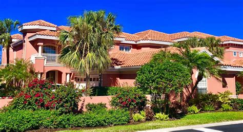 Terra Verde Homes For Sale - Luxury Homes in Grey Oaks Naples FL.