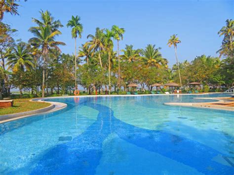 Coconut Lagoon, Kerala India